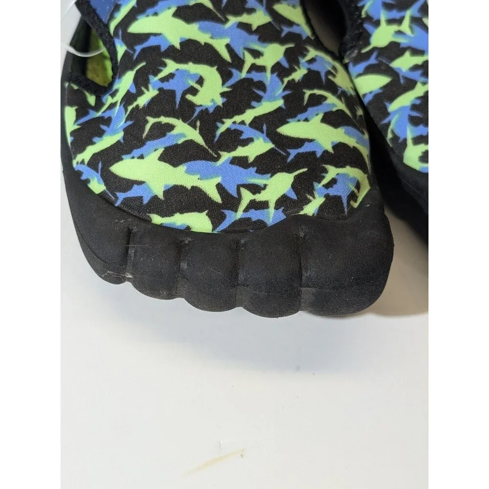 Newtz Unisex Kid Water Shoes Blue Green Swimming Lake Foot Bumper Size 6